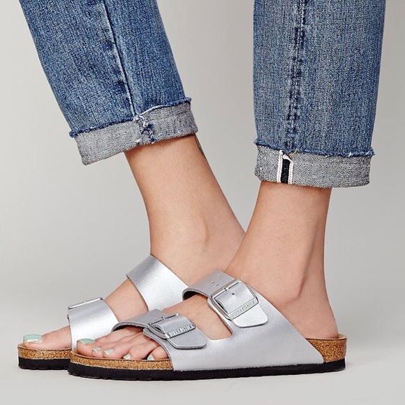 metallic silver birkenstocks